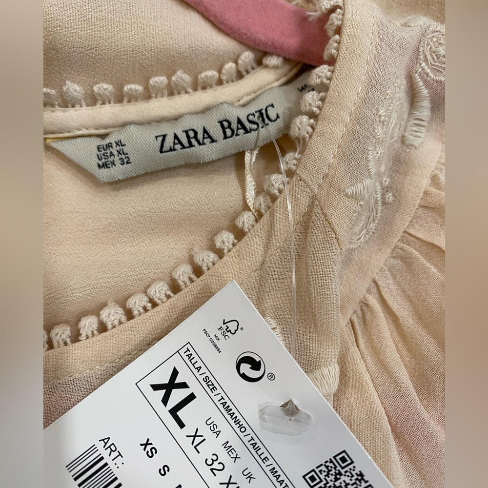 Zara Cream Embroidered Blouse - Picture 3 of 3